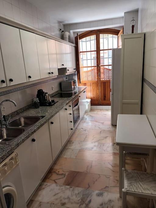 Apartamento Puerta Real セビリア エクステリア 写真